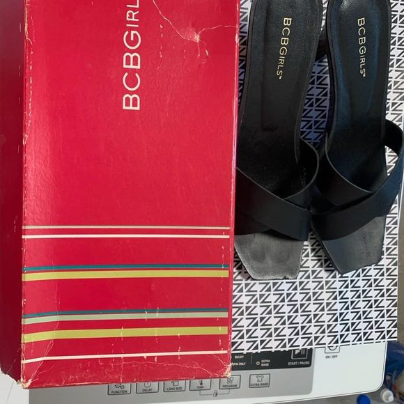 BCBGirls High Wooden Heels - Picture 2 of 8